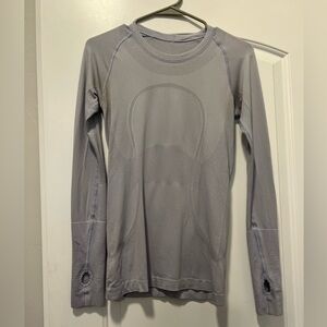 Lululemon Swiftly Tech Long-Sleeve Shirt size 6